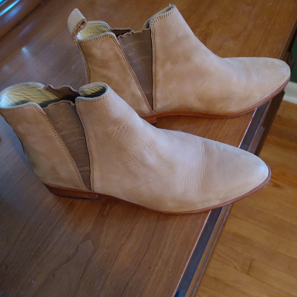 Nisolo Everyday Chelsea Boot